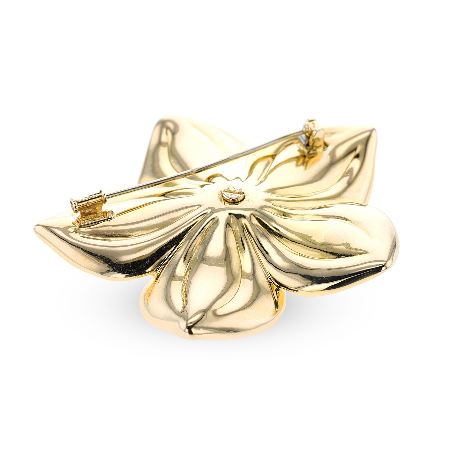 VAN CLEEF & ARPELS GOLD AND DIAMOND FLORAL BROOCH, 18K — RAF